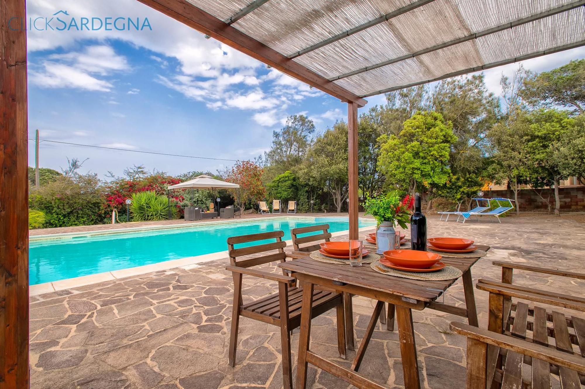 Villa Melograno With Exclusive Swimming Pool Surrounded By Greenery Campanedda Buitenkant foto
