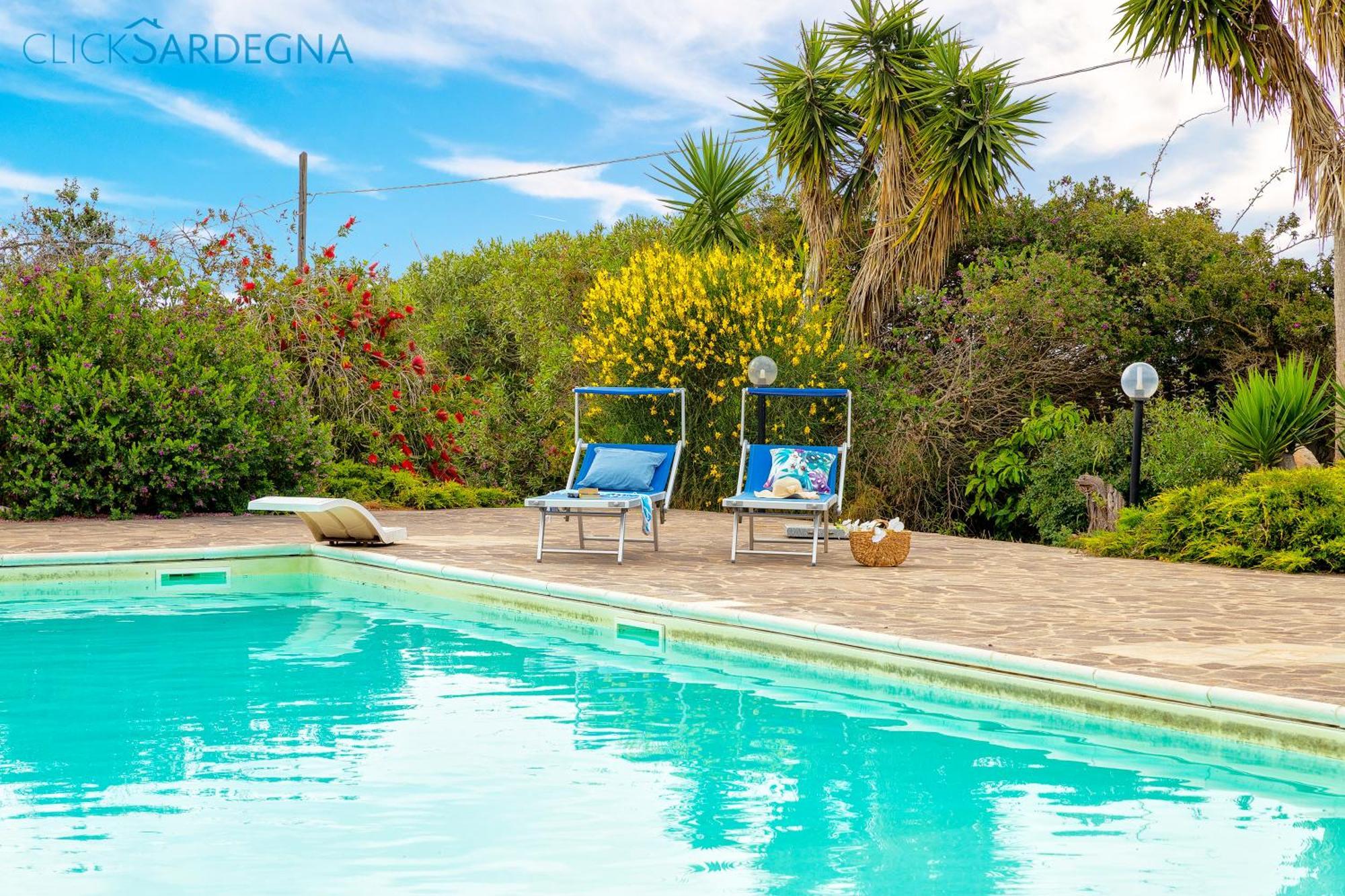 Villa Melograno With Exclusive Swimming Pool Surrounded By Greenery Campanedda Buitenkant foto